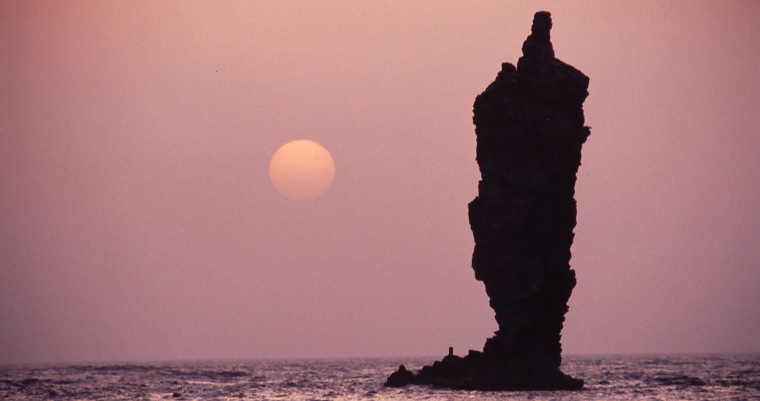 ローソク島